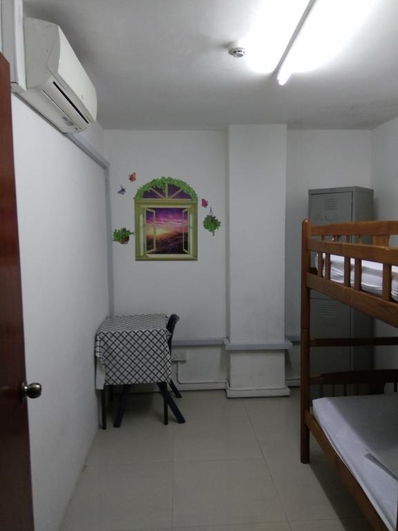 May & May Student Hostel Singapore Eksteriør billede