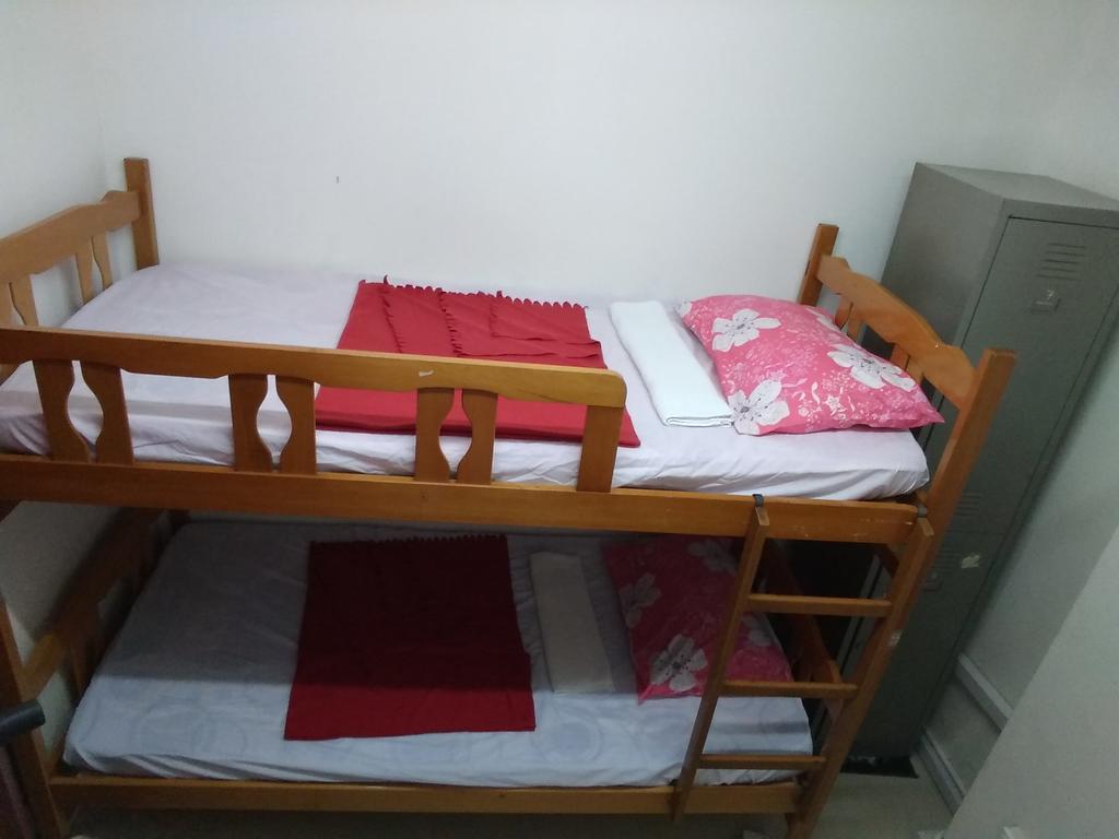 May & May Student Hostel Singapore Eksteriør billede
