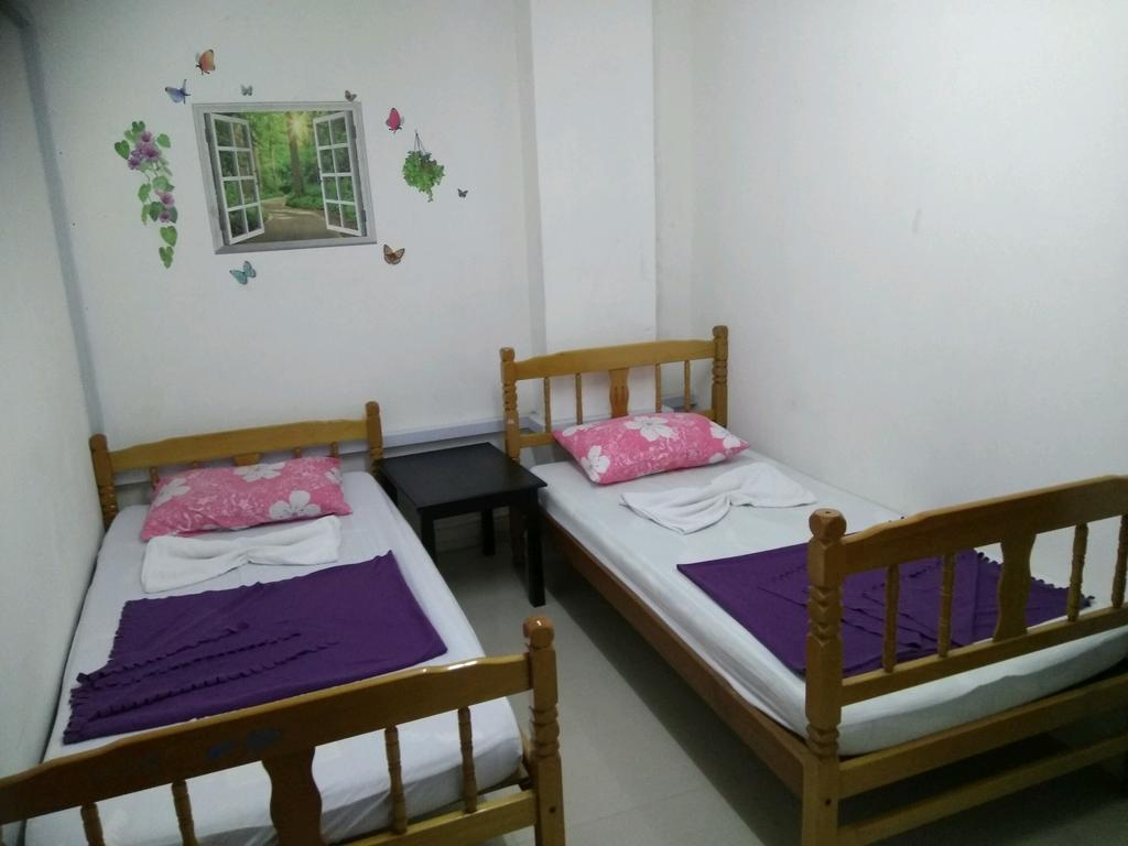 May & May Student Hostel Singapore Eksteriør billede