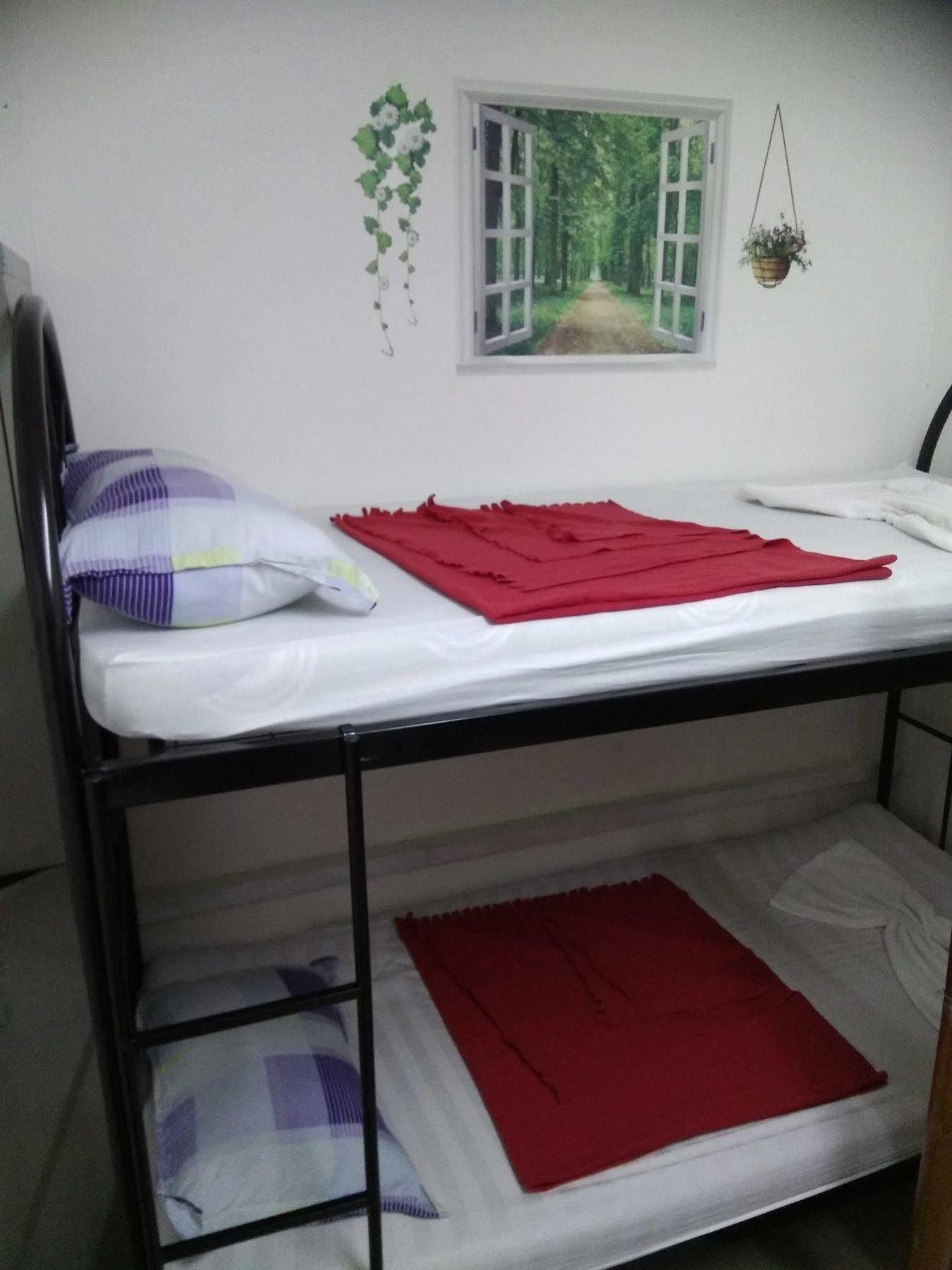 May & May Student Hostel Singapore Eksteriør billede